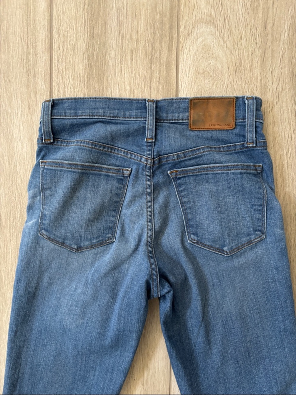 J. Crew Blue Denim Jeans With Pockets & Raw Hem Size 26 - Picture 11 of 12